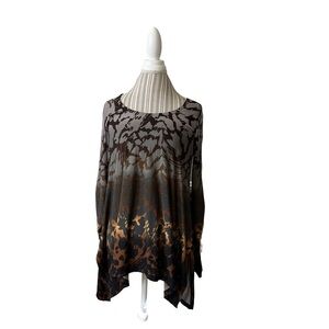 23rdSt. Long sleeve top size L.